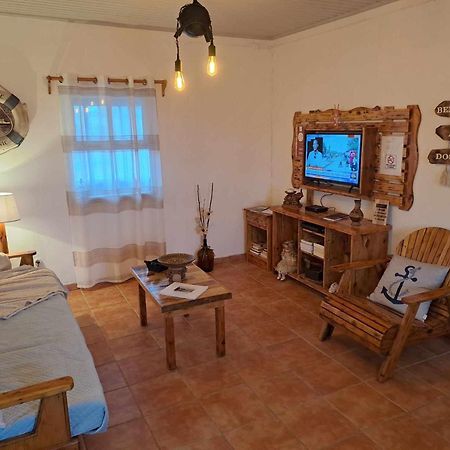فيلا A Casa Dos Avos Lajes das Flores المظهر الخارجي الصورة