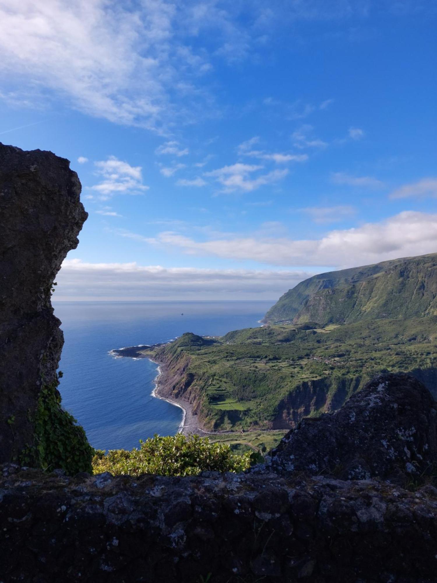 فيلا A Casa Dos Avos Lajes das Flores المظهر الخارجي الصورة